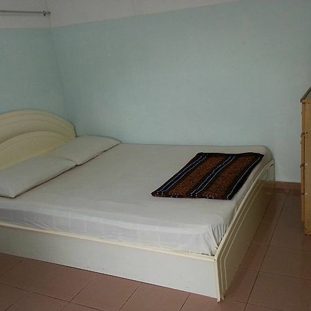 Et Budget Guest House Бату-Ферринги Экстерьер фото